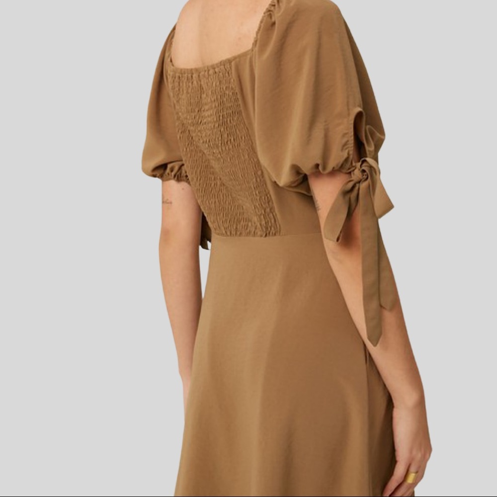 Button Down Dress - Picture 4 of 5